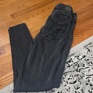 American Eagle super stretch